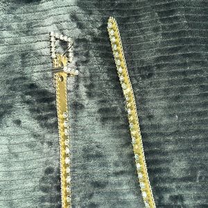 NWOT Rhinestone Miami Belt